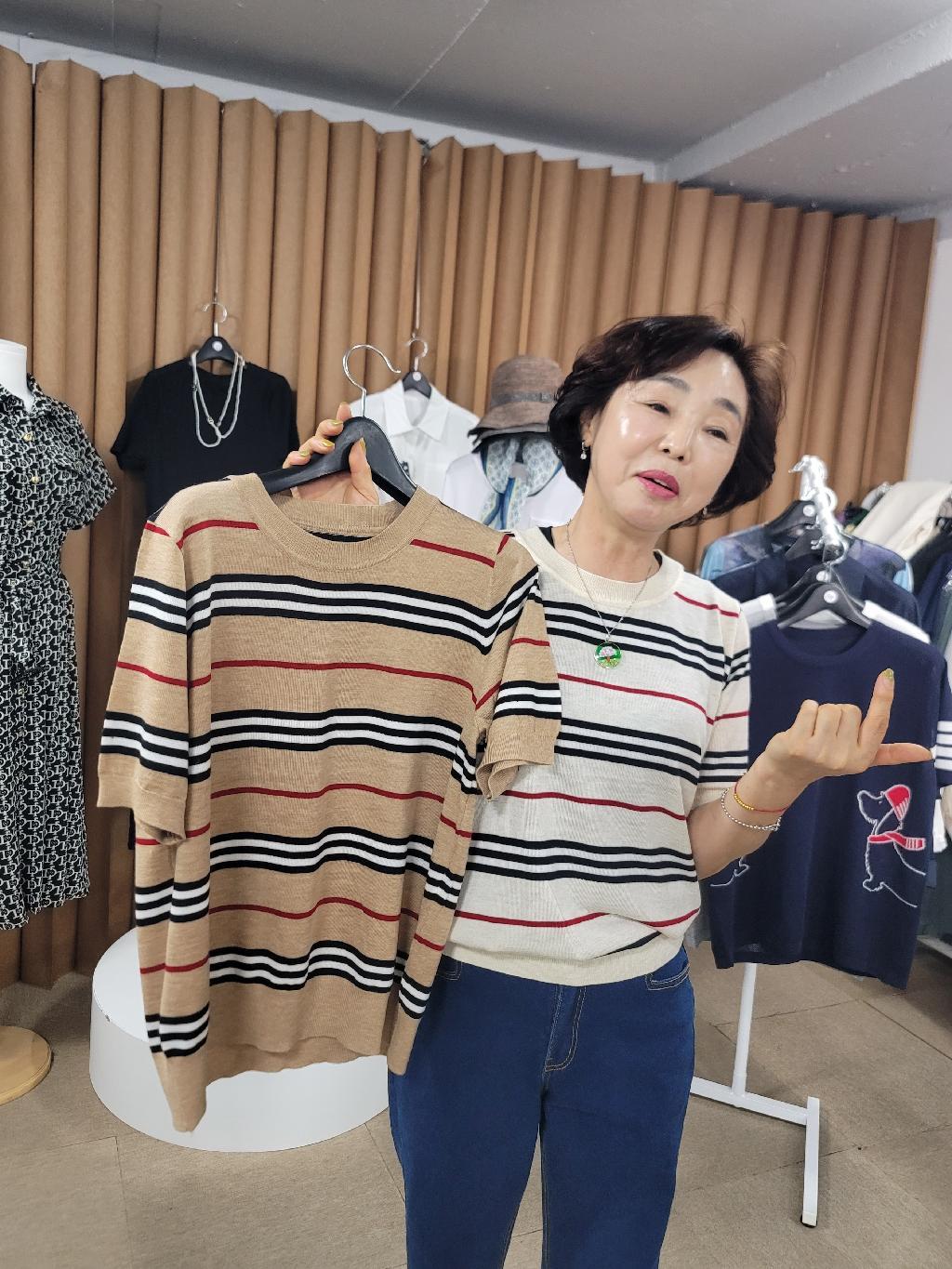 버버리 라운드 니트